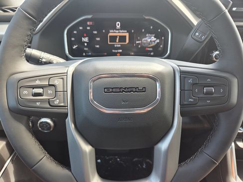 New 2026 GMC Sierra 2500 Denali w/ Denali Reserve Package AWD/4WD image 33