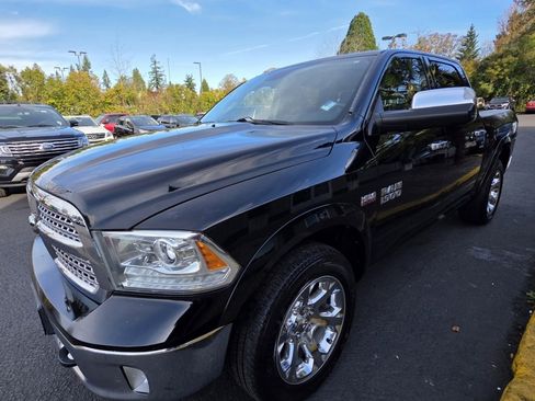 Used 2014 RAM 1500 Laramie AWD/4WD image 8