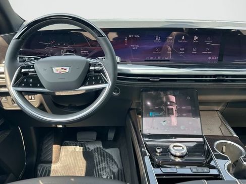 New 2026 Cadillac Escalade ESV Sport w/ Touring Package AWD/4WD image 2