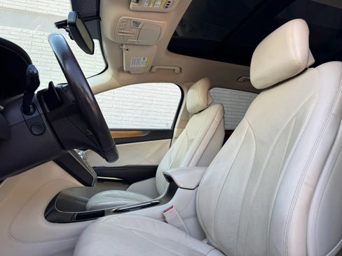 Used 2015 Lincoln MKC FWD w/ Equipment Group 102A Reserve image 15