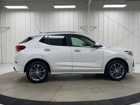 Used 2023 Buick Encore GX Select w/ Sport Touring Package AWD/4WD image 9