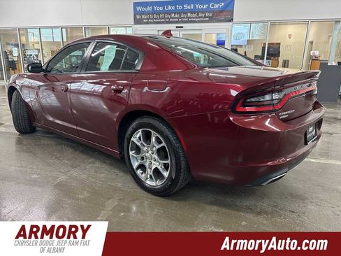 Used 2017 Dodge Charger SXT image 6