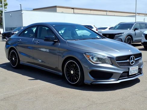 Used 2016 Mercedes-Benz CLA 250 image 3