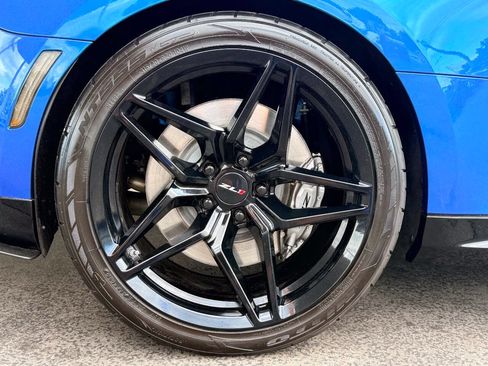 Used 2018 Chevrolet Camaro ZL1 RWD image 13
