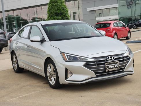Used 2020 Hyundai Elantra SEL w/ Cargo Package (C1) image 3