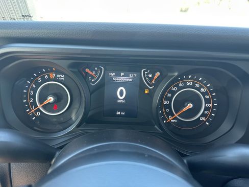 New 2025 Jeep Gladiator Sport image 67