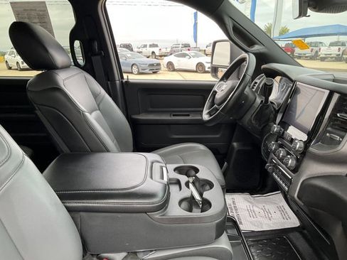 Used 2025 RAM 3500 Tradesman AWD/4WD image 18