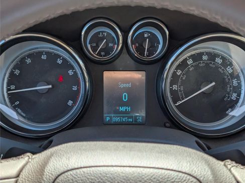 Used 2014 Buick Verano FWD image 26