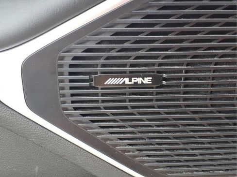 Used 2022 Jeep Wagoneer Series II RWD image 17