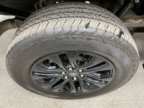 Used 2025 Ford F150 Lariat w/ Equipment Group 502A High AWD/4WD image 17