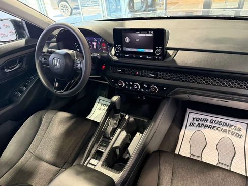 Used 2025 Honda Accord SE image 45