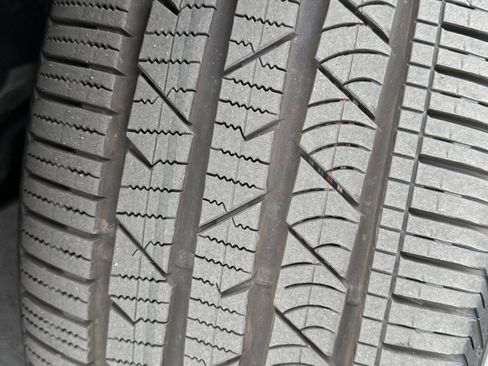 Used 2022 Audi e-tron Premium image 35