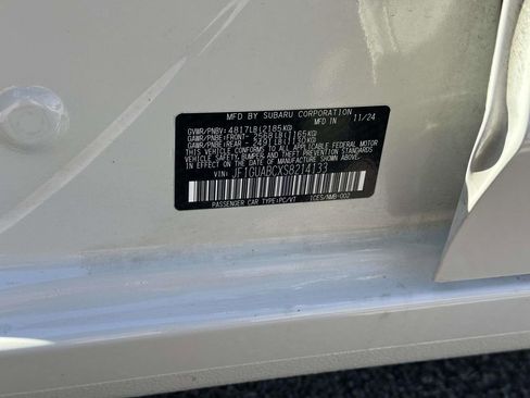 Certified 2025 Subaru Impreza 2.0i image 12