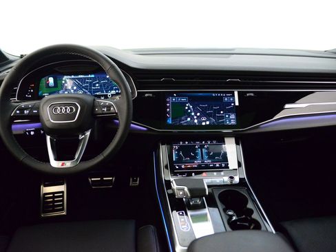 New 2026 Audi SQ7 Prestige image 13