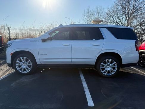 Used 2023 Chevrolet Tahoe High Country image 7