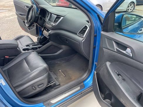Used 2017 Hyundai Tucson Limited AWD/4WD image 30