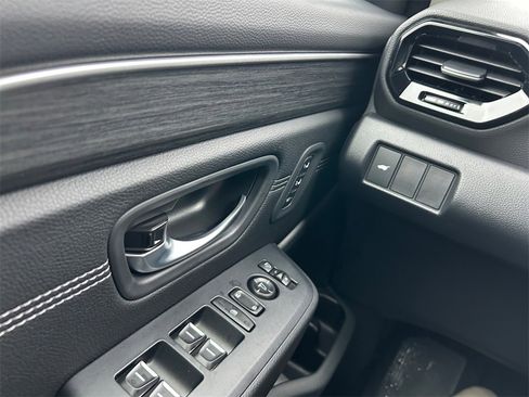 New 2026 Honda Pilot Touring image 21