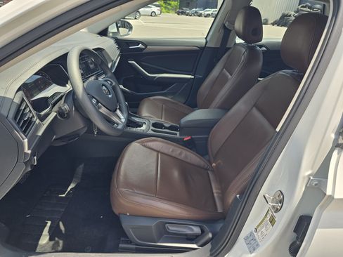 Used 2021 Volkswagen Jetta S w/ Driver Assistance Package FWD image 12
