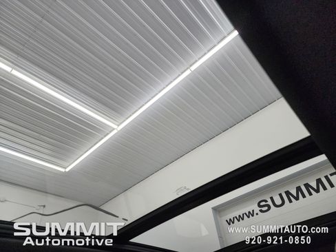 New 2025 Jeep Grand Cherokee Limited w/ Black Appearance Package image 14