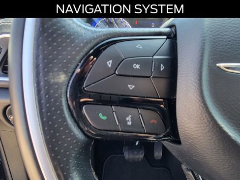 Used 2020 Chrysler Pacifica Limited w/ Advanced Safetytec Group image 20