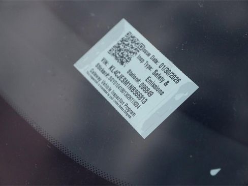 Used 2022 Buick Encore Preferred w/ Safety Package image 27