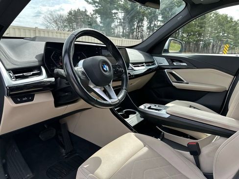 Certified 2023 BMW X1 xDrive28i w/ Premium Package image 17