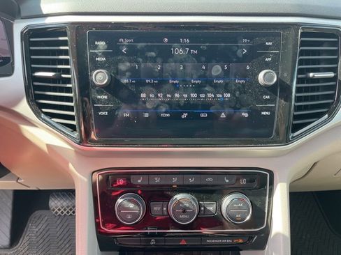 Used 2021 Volkswagen Atlas SEL w/ MDO Package (Bench Seat) image 20