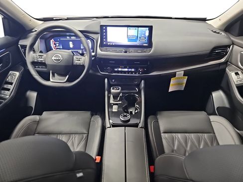 New 2026 Nissan Rogue Platinum w/ Platinum Premium Package image 9