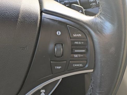 Used 2020 Acura MDX FWD image 29