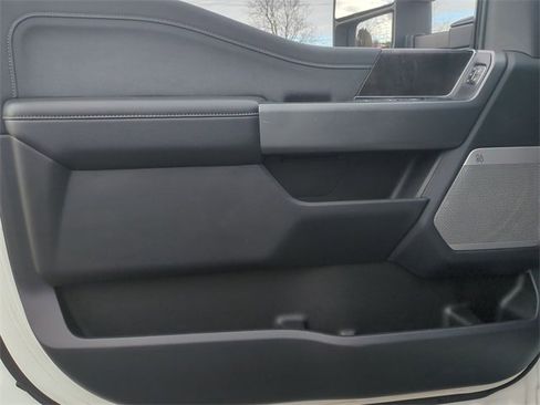 Used 2024 Ford F250 Lariat w/ Lariat Ultimate Package image 19