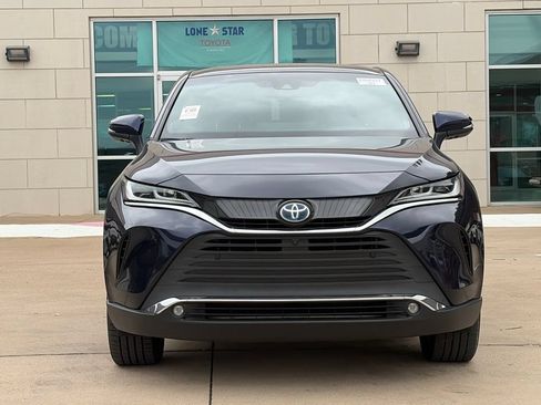 Used 2022 Toyota Venza Limited AWD/4WD image 3