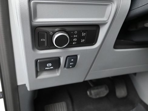 New 2025 Ford F150 Lightning XLT AWD/4WD image 15