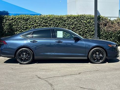 Certified 2025 Honda Accord SE image 3