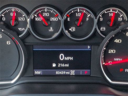 Used 2021 Chevrolet Silverado 1500 LT Trail Boss w/ Convenience Package II image 30