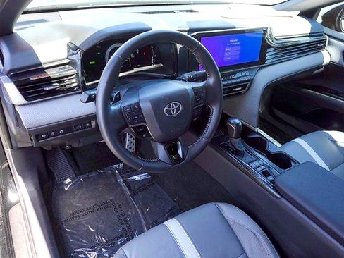 Certified 2025 Toyota Camry SE w/ Multimedia Upgrade Package FWD image 9