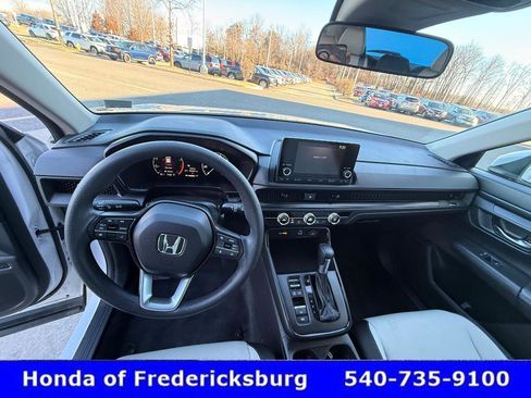 Certified 2023 Honda CR-V LX image 31