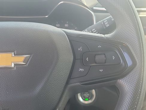 Used 2021 Chevrolet TrailBlazer LT AWD/4WD image 23