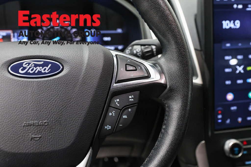Used 2024 Ford Edge SEL AWD/4WD image 16