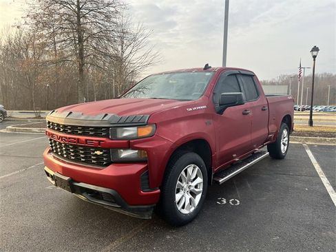 Used 2020 Chevrolet Silverado 1500 Custom w/ Custom Value Package image 28