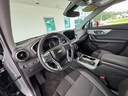 Used 2023 Chevrolet Blazer LT AWD/4WD image 13