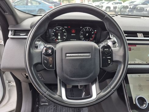 Used 2019 Land Rover Range Rover Velar R-Dynamic SE AWD/4WD image 9