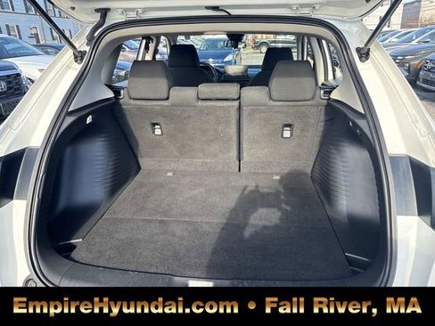 Used 2023 Honda HR-V LX image 6