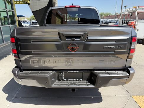 Used 2025 Nissan Frontier PRO-4X w/ Pro Premium Package AWD/4WD image 13