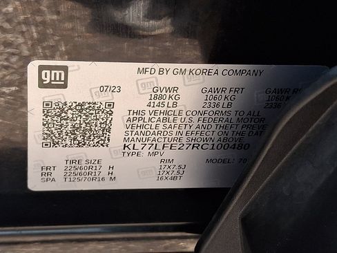 Used 2024 Chevrolet Trax LS w/ LS Convenience Package FWD image 29