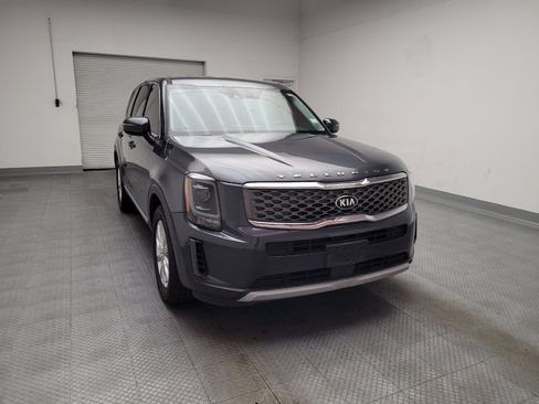 Used 2020 Kia Telluride LX AWD/4WD image 14