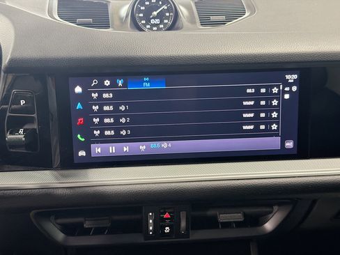 Certified 2026 Porsche Cayenne E-Hybrid AWD/4WD image 31