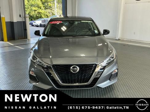 Used 2020 Nissan Altima 2.5 SR w/ Premium Package FWD image 20