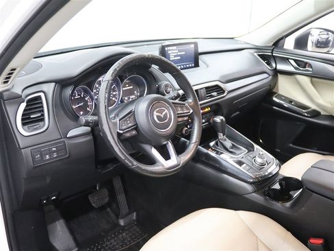 Used 2019 MAZDA CX-9 Touring w/ Touring Premium Package image 20