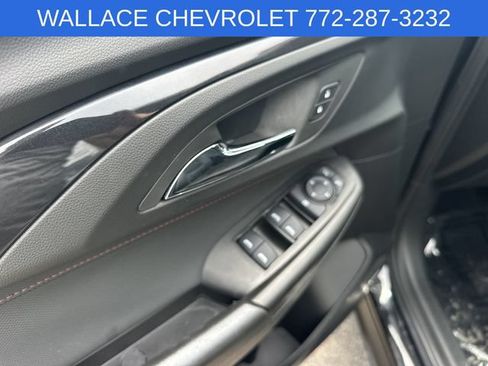 Used 2023 Chevrolet TrailBlazer RS w/ Technology Package AWD/4WD image 14