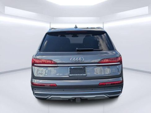 Used 2021 Audi Q7 3.0T Premium Plus w/ Premium Plus Package AWD/4WD image 4